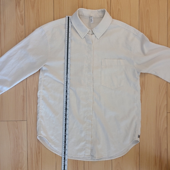MEC hemp button down shirt off-white/ cream color size women's small - Picture 8 of 9